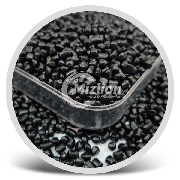 Polypropylene super black masterbatch